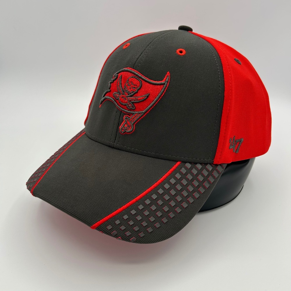 Tampa Bay Buccaneers 47 Brand Hat Mens OSFA Red Grey NFL Football Sportswear
